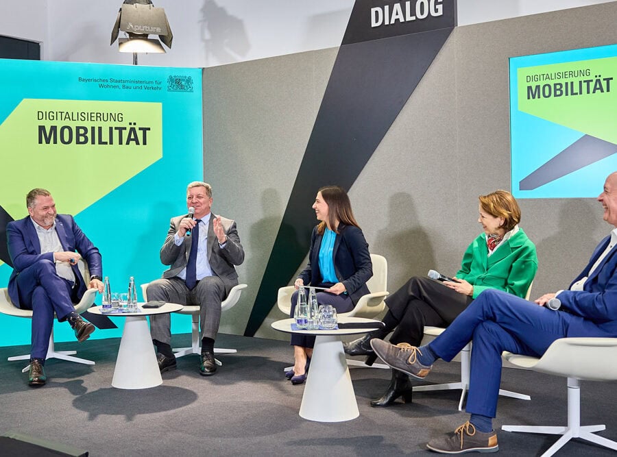 Foyer Dialog: Digitalisierung in der Mobilität